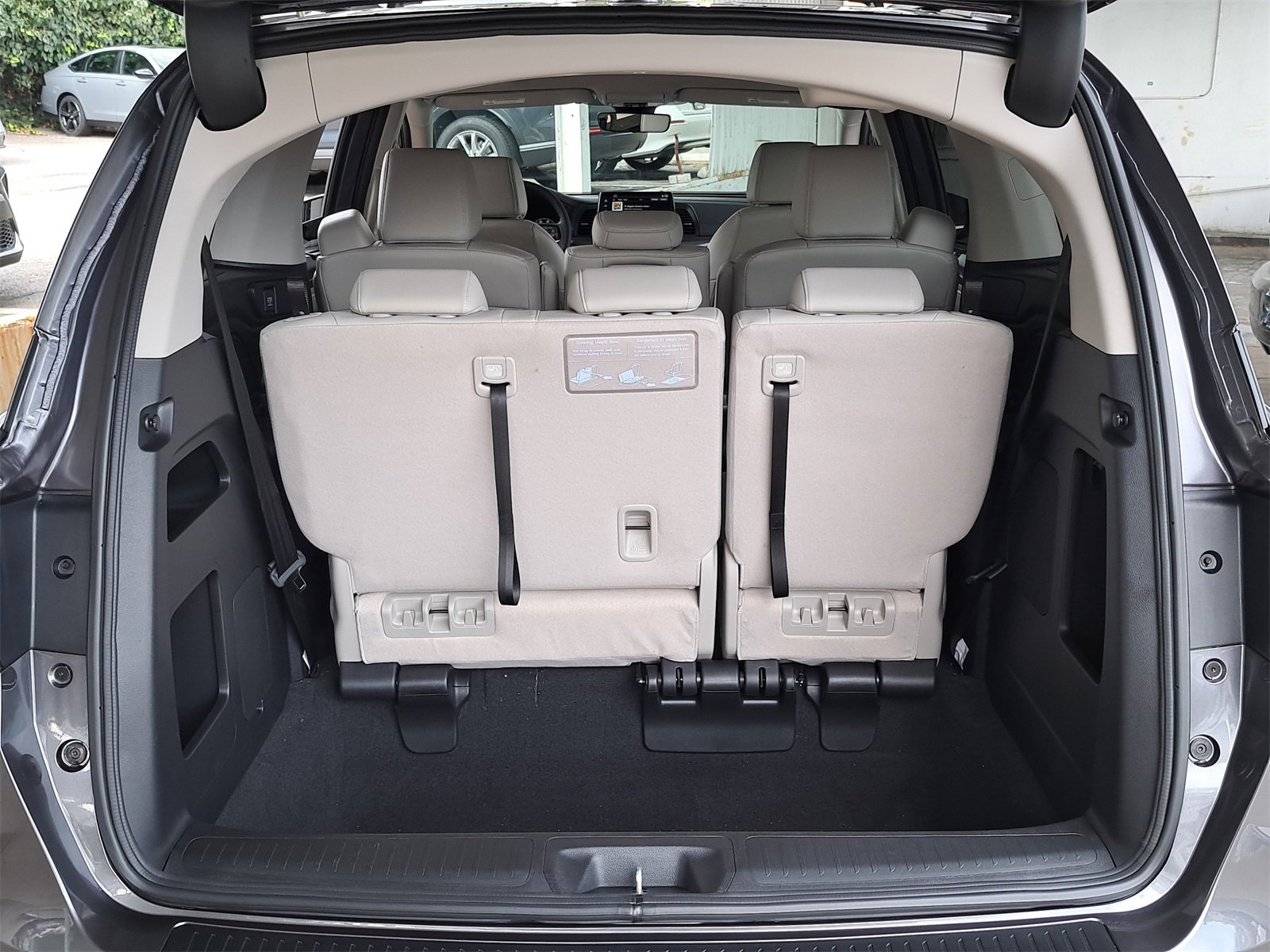 New 2026 Honda Odyssey EX-L image 12