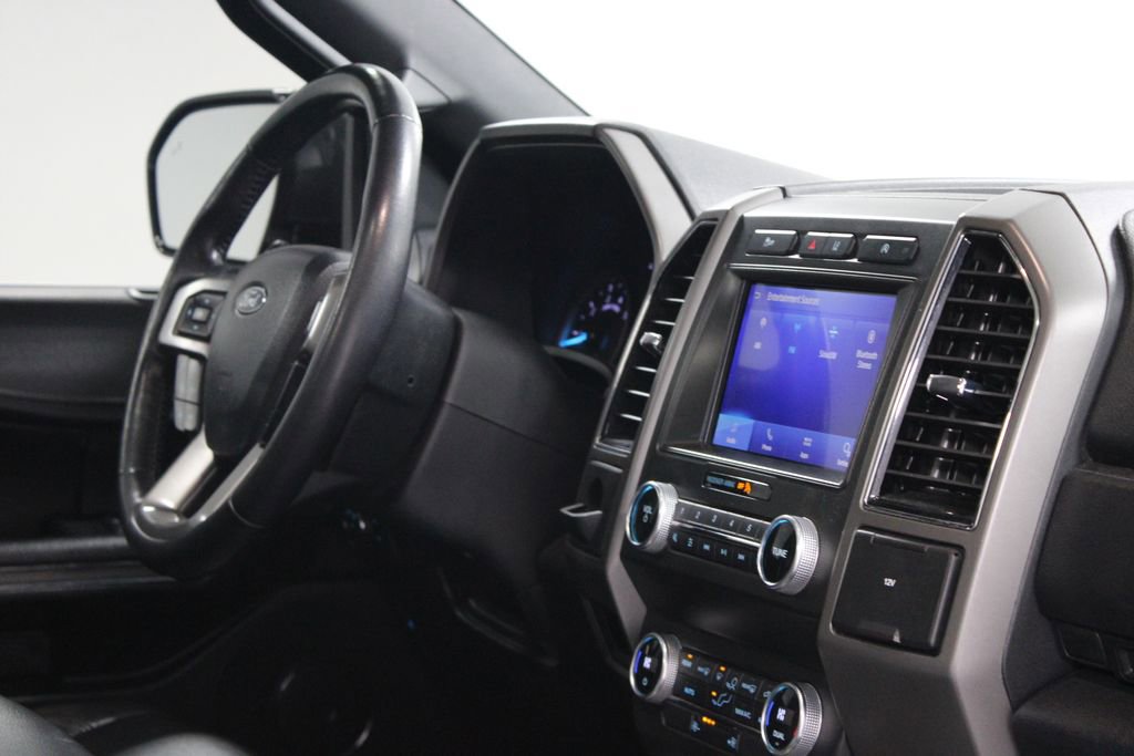 Used 2021 Ford Expedition XLT image 30