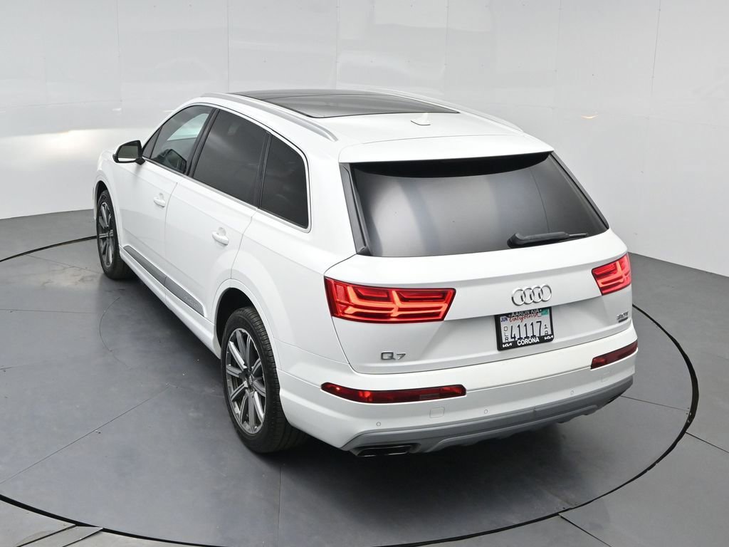 Used 2018 Audi Q7 3.0T Premium Plus w/ Premium Plus Package AWD/4WD image 44