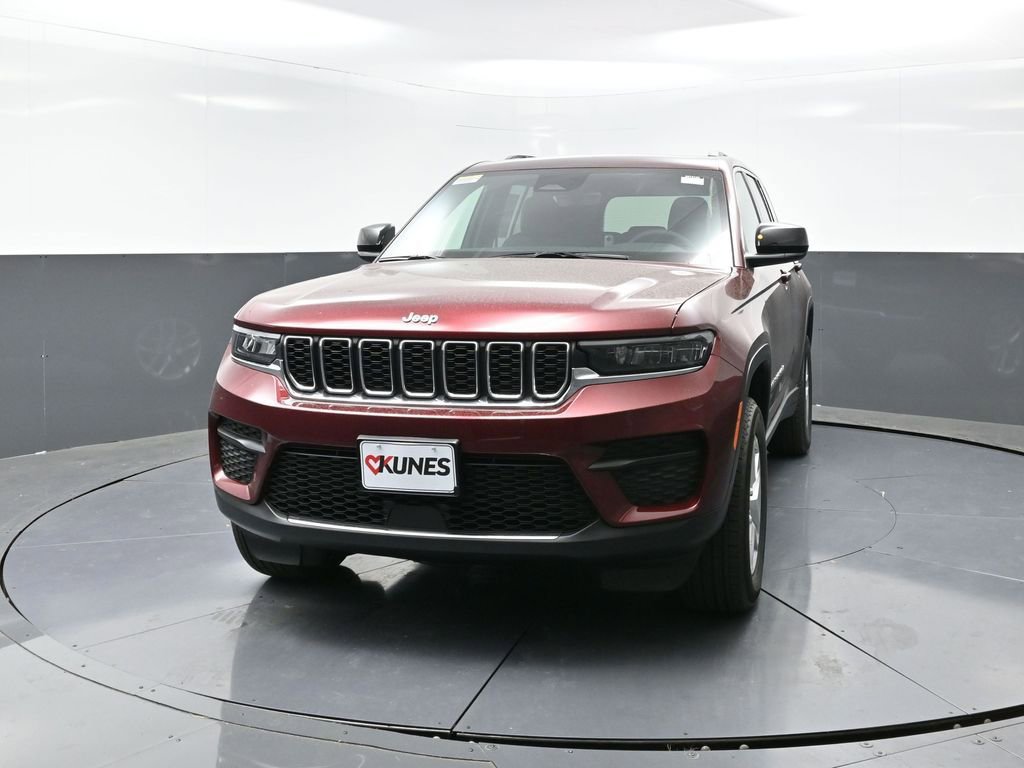 New 2025 Jeep Grand Cherokee Laredo X w/ Luxury Tech Group I image 7