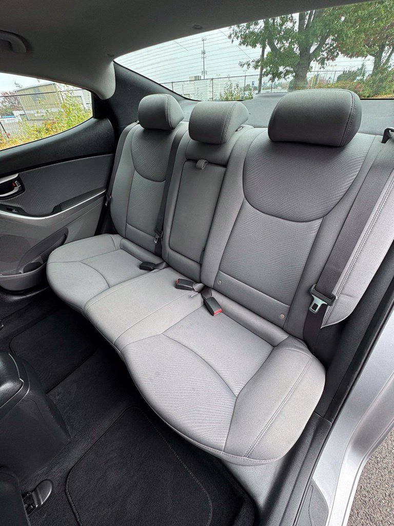 Used 2012 Hyundai Elantra GLS w/ Preferred Pkg 3 FWD image 21