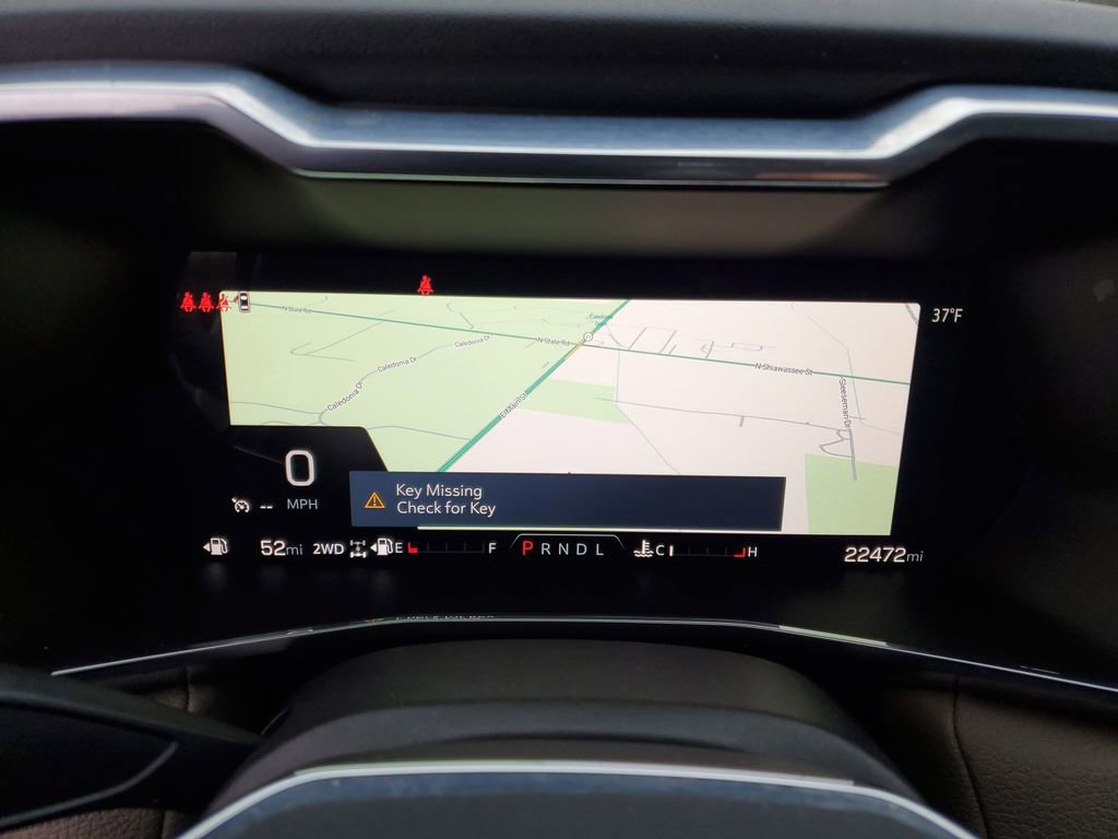 Used 2024 GMC Canyon Denali image 11