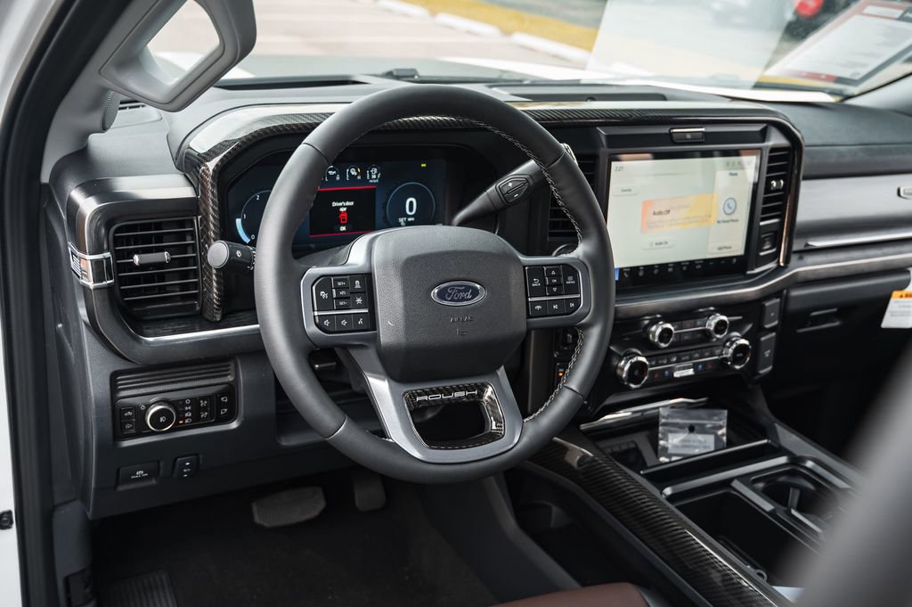 New 2026 Ford F250 Lariat w/ Black Appearance Package AWD/4WD image 18
