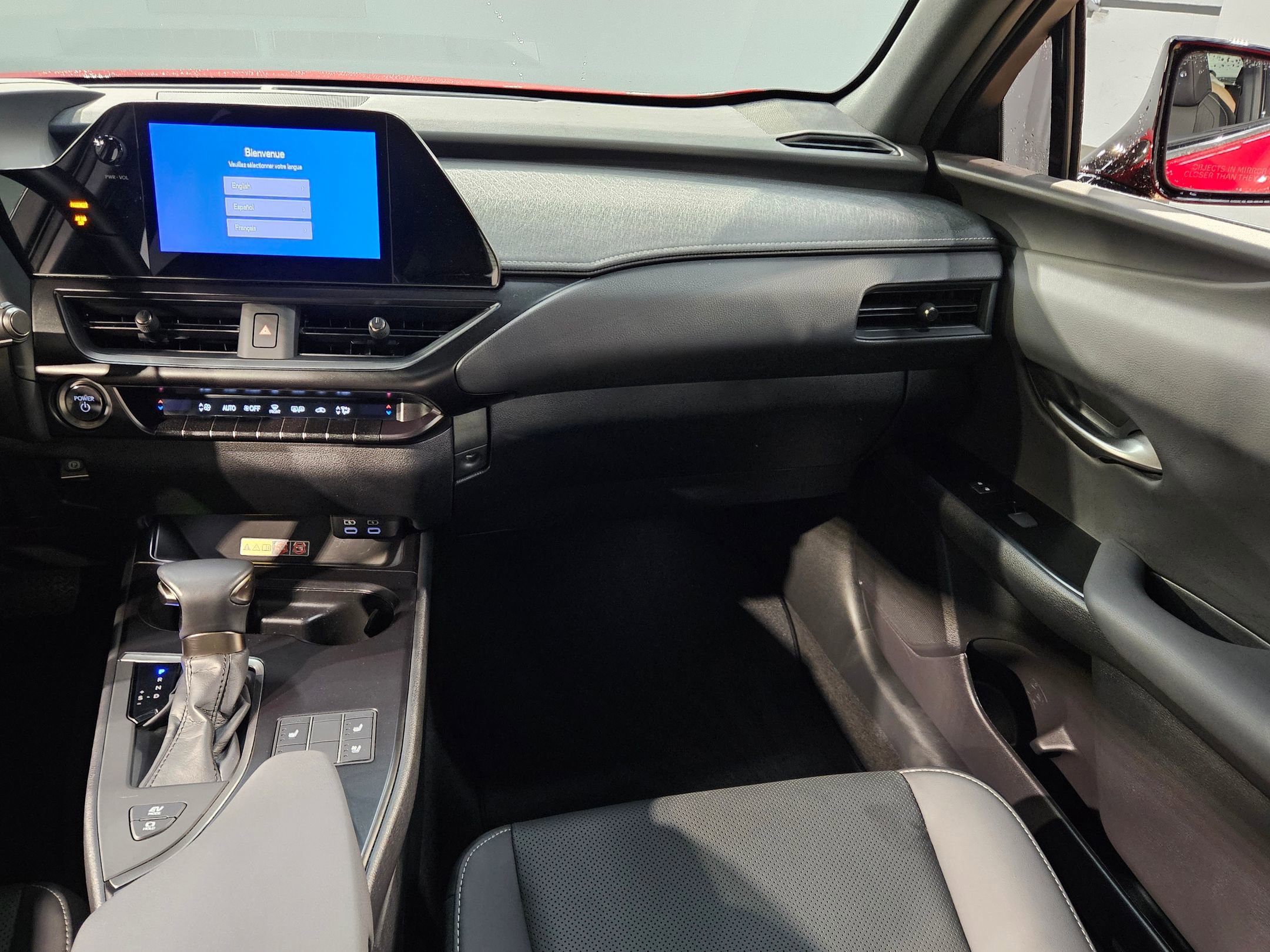 Used 2024 Lexus UX 250h F Sport FWD image 11