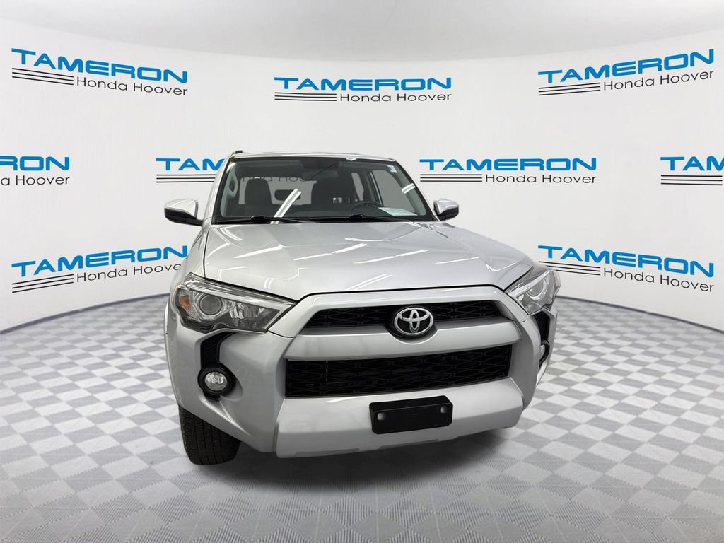 Used 2019 Toyota 4Runner SR5 AWD/4WD image 8