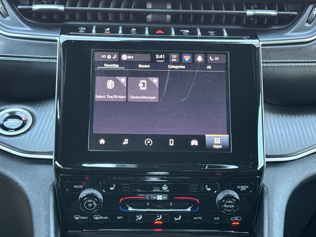 Certified 2024 Jeep Grand Cherokee Altitude AWD/4WD image 21