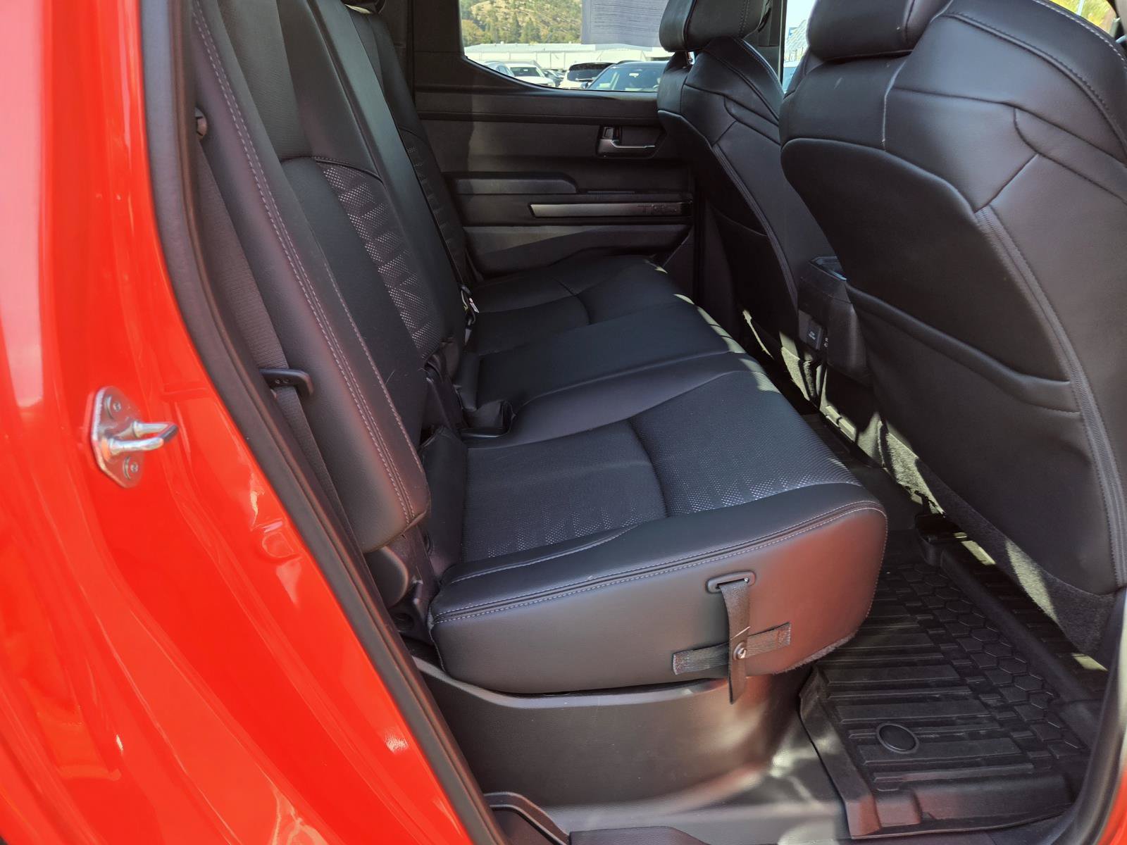 Used 2024 Toyota Tacoma TRD Off-Road w/ TRD Off Road Premium Package AWD/4WD image 18