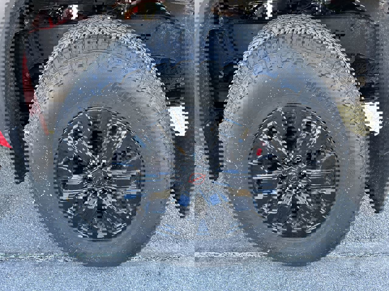 Used 2024 Nissan Frontier PRO-4X w/ Off-Road Protection Package image 10