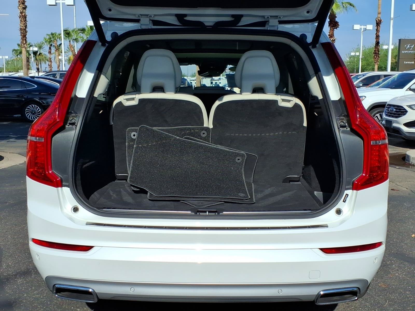Used 2021 Volvo XC90 T5 Momentum w/ Advanced Package FWD image 11