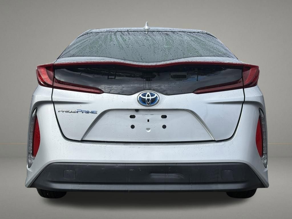Used 2018 Toyota Prius Prime Plus FWD image 4