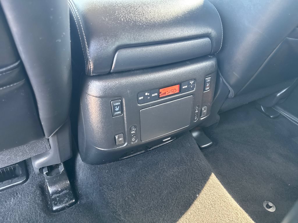 Used 2020 Nissan Armada Platinum w/ Captain's Chairs Package AWD/4WD image 43