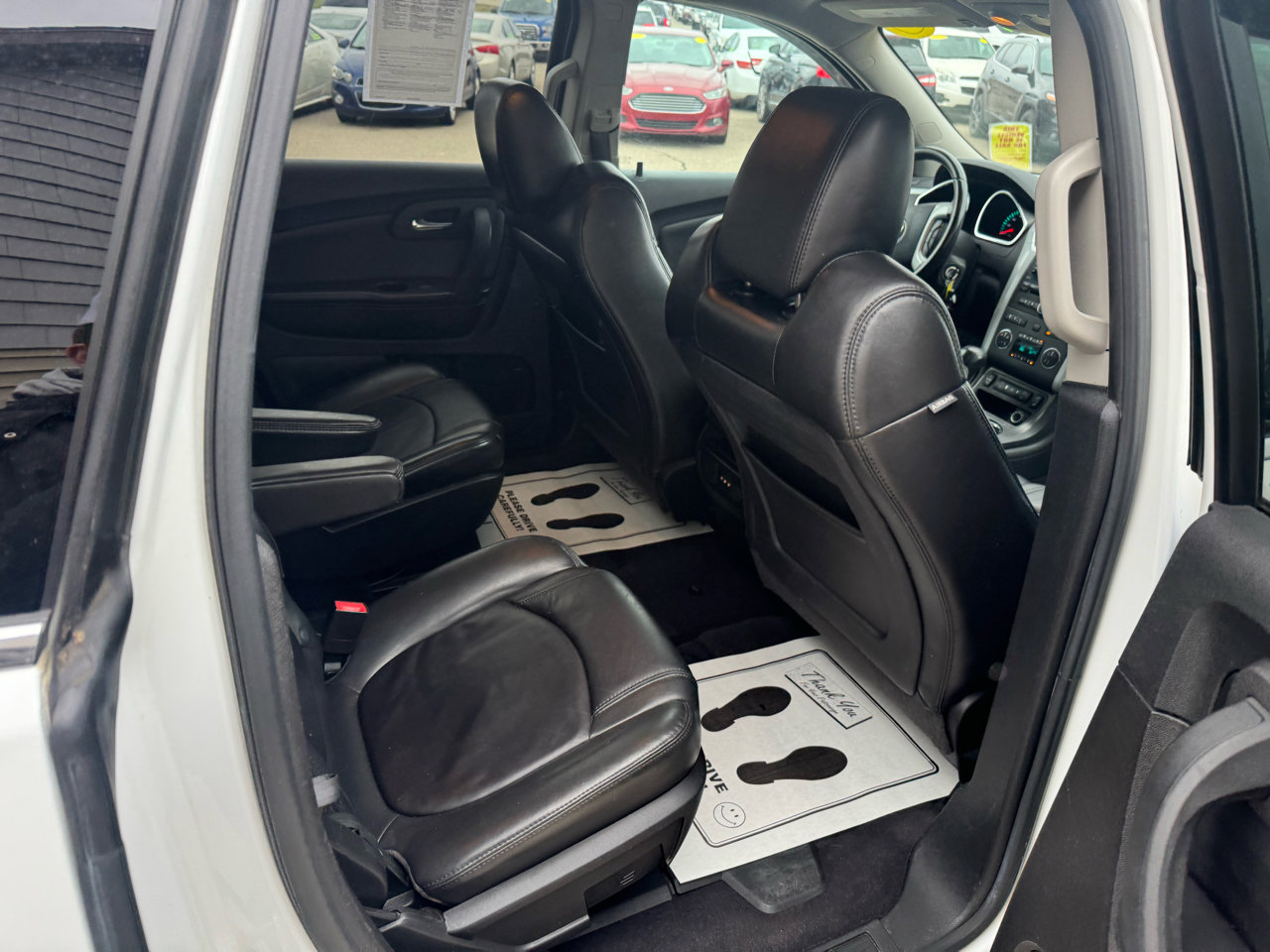 Used 2010 Chevrolet Traverse LT w/ Personal Connectivity Package image 13