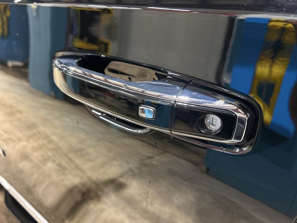 Used 2022 GMC Yukon Denali w/ Max Trailering Package image 17