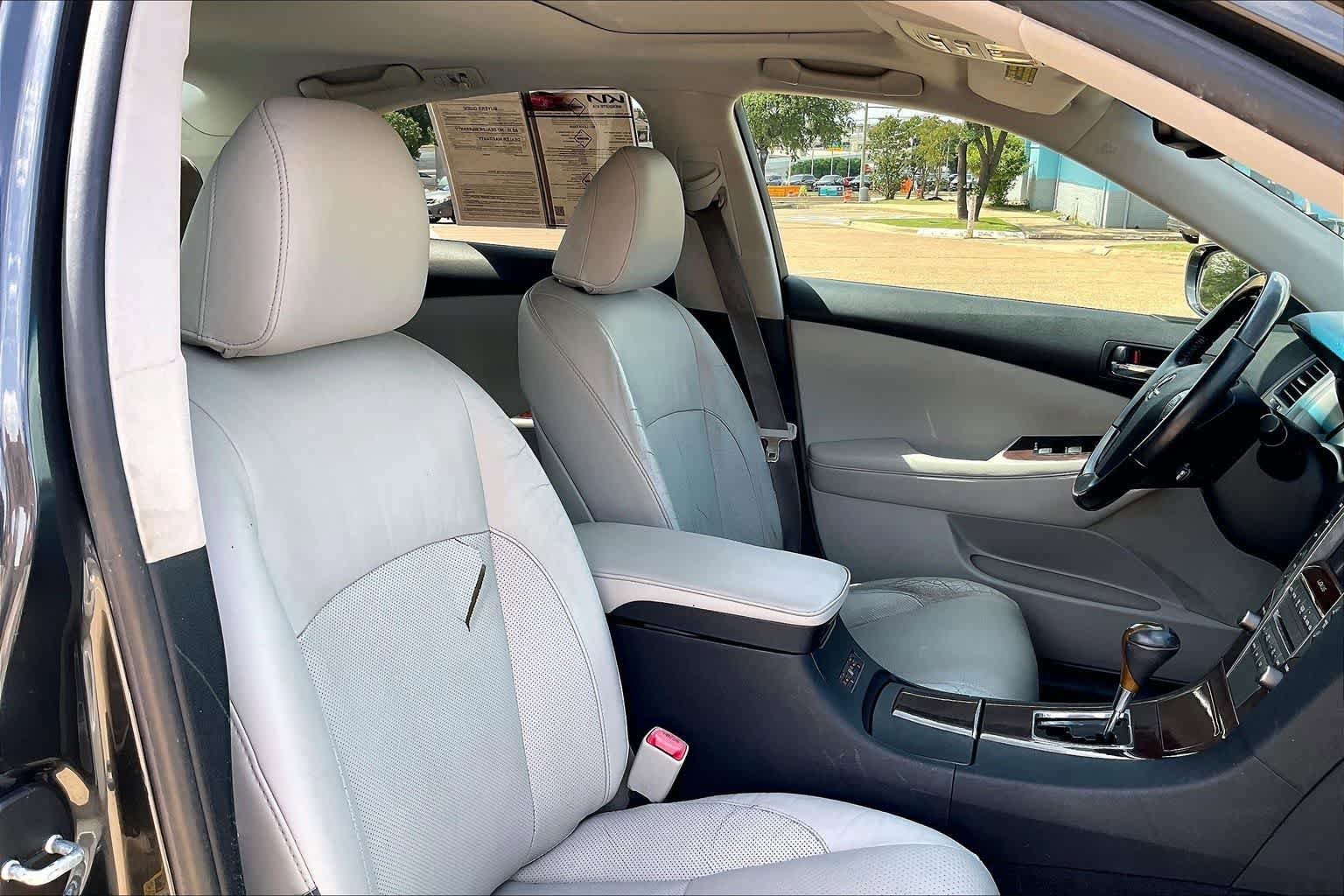 Used 2011 Lexus ES 350 FWD image 12
