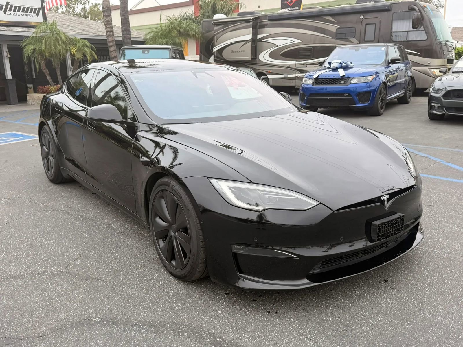 Used 2022 Tesla Model S Standard Range AWD/4WD image 1