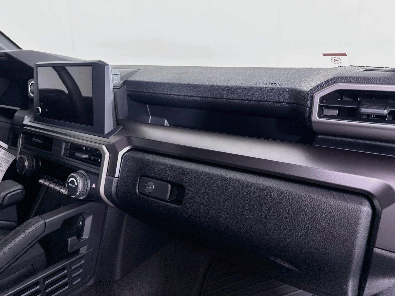 New 2026 Toyota 4Runner SR5 AWD/4WD image 38