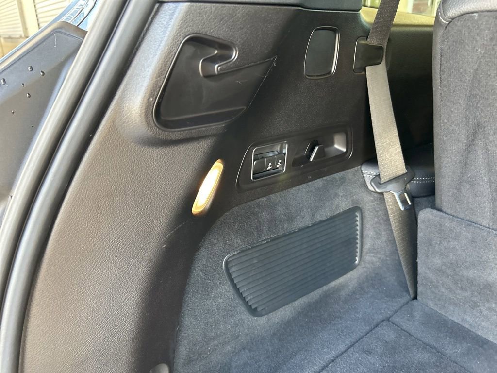 Used 2023 Mercedes-Benz GLS 450 4MATIC w/ AMG Line Exterior image 44