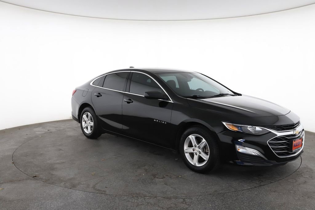 Used 2023 Chevrolet Malibu LS FWD image 2