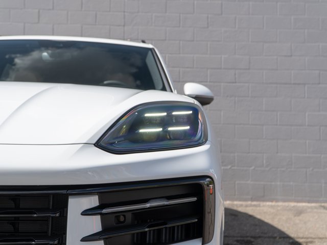 New 2026 Porsche Cayenne image 11