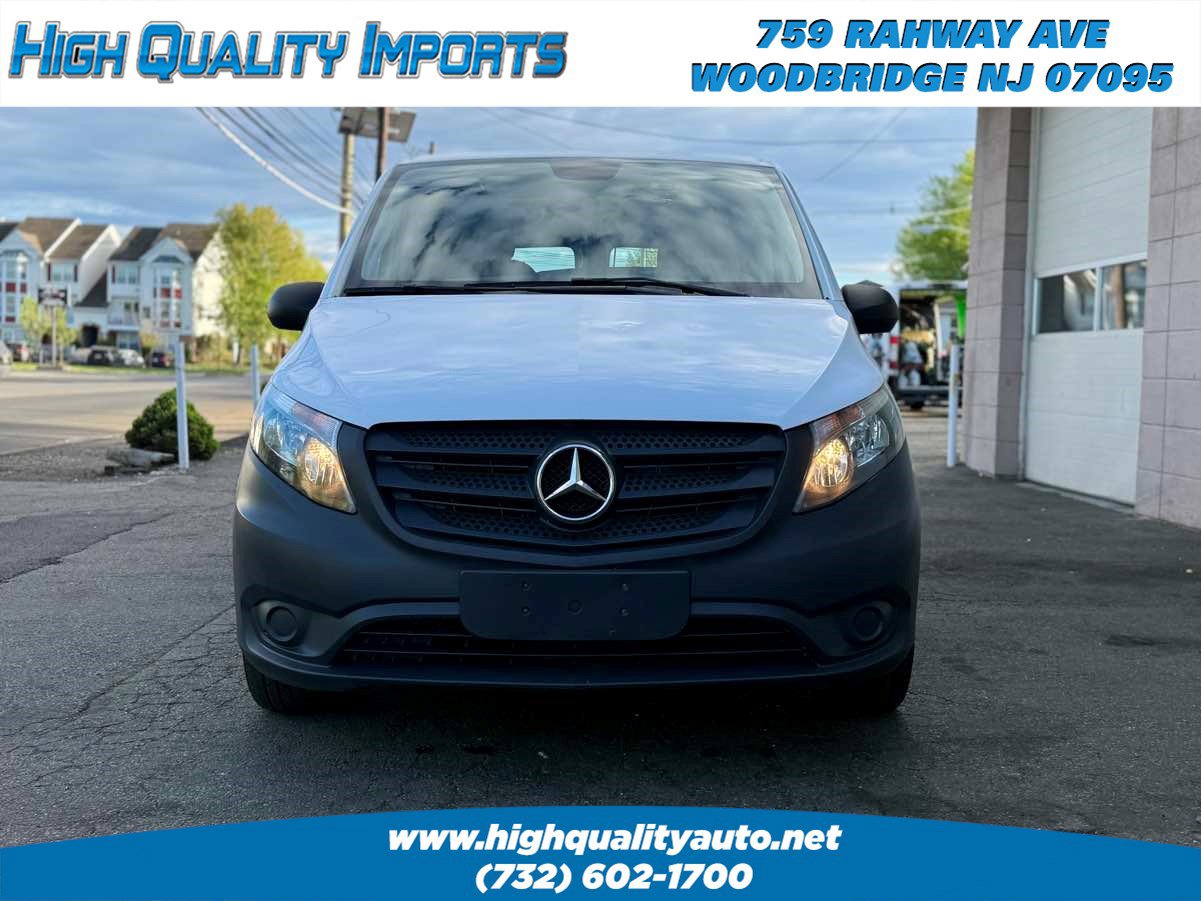 Used 2019 Mercedes-Benz Metris image 2