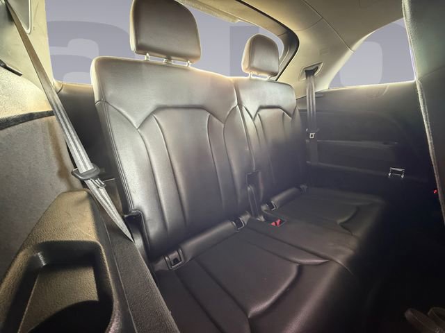 Used 2019 Audi Q7 3.0T Premium Plus image 18