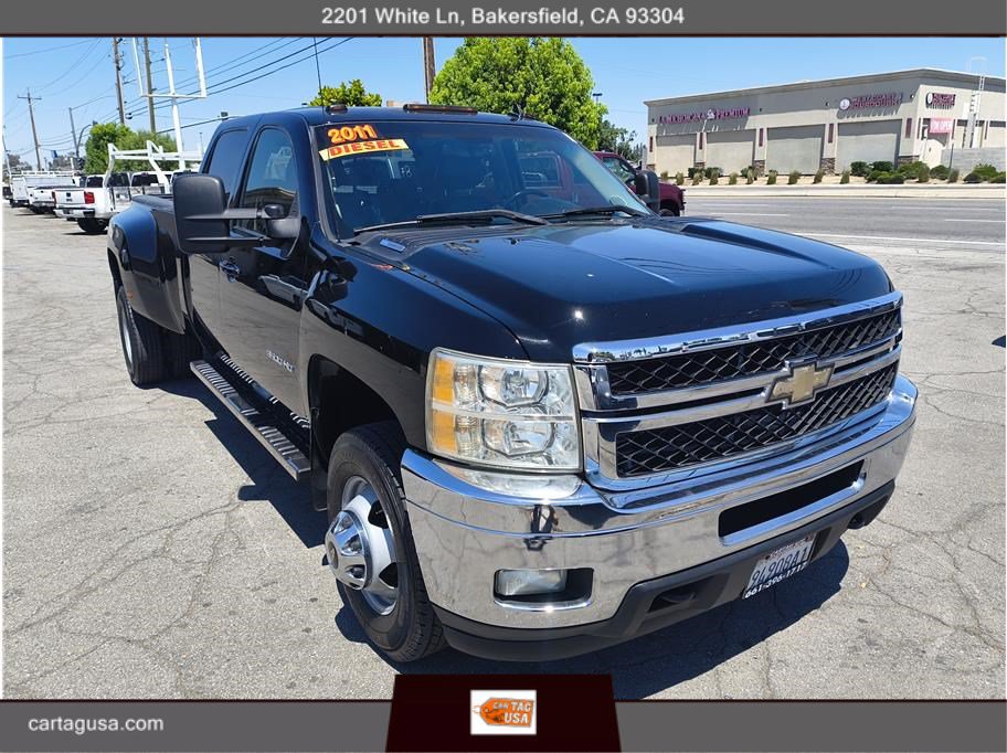 Used 2011 Chevrolet Silverado 3500 LTZ w/ LTZ Plus Package AWD/4WD image 1
