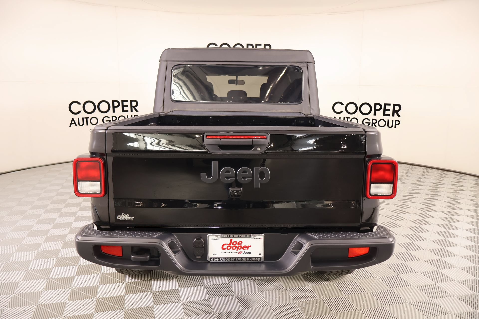 Used 2025 Jeep Gladiator Sport AWD/4WD image 20