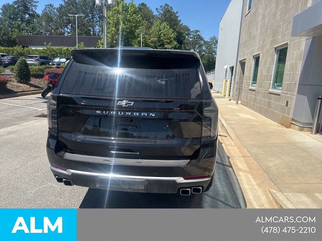 Used 2026 Chevrolet Suburban High Country w/ Sun And Tow Package AWD/4WD image 17
