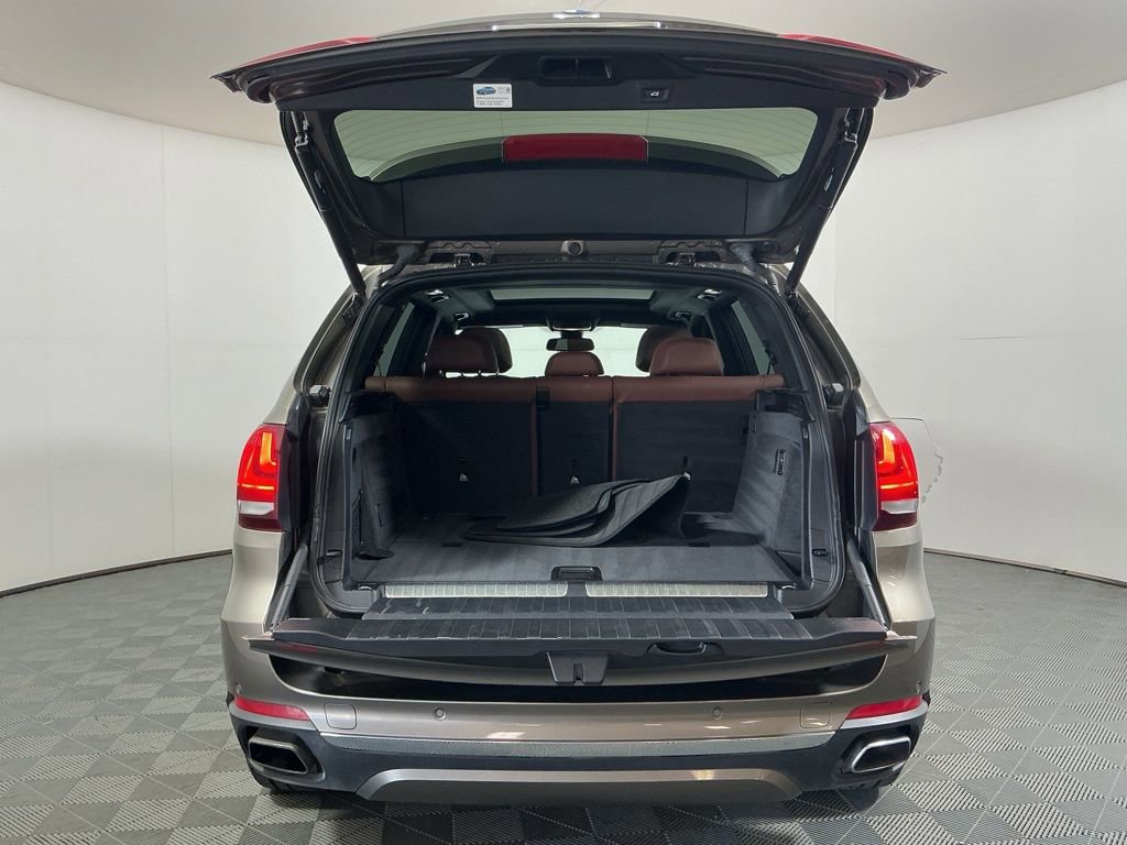 Used 2017 BMW X5 xDrive40e image 28