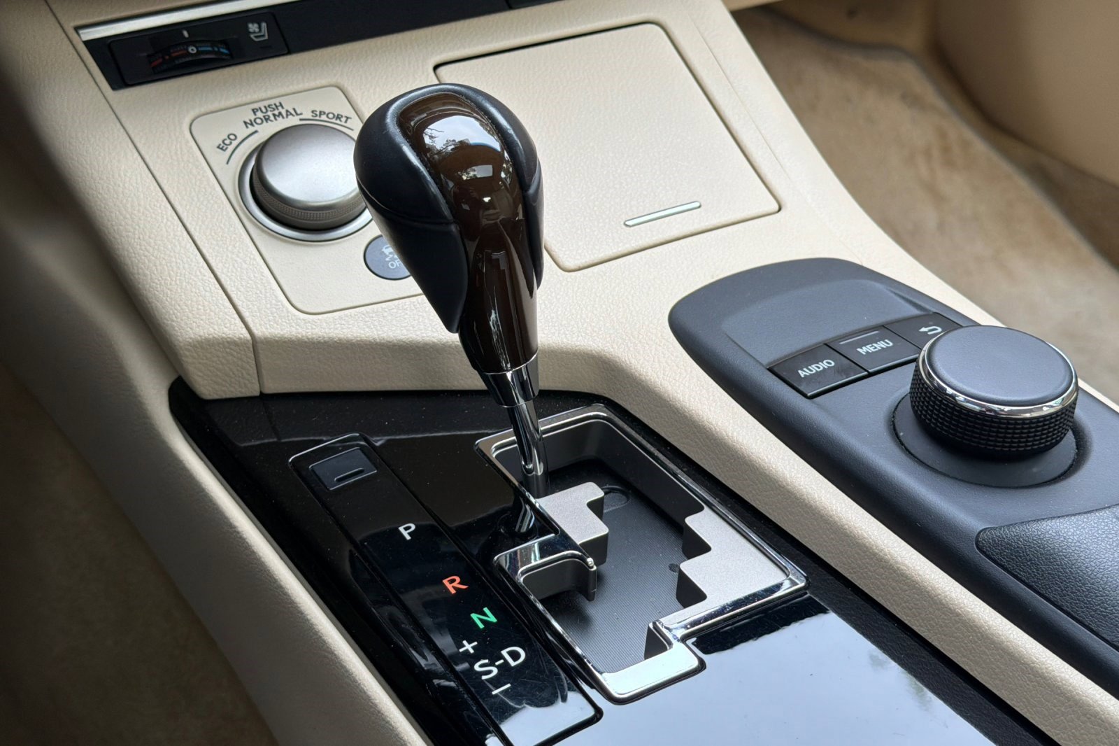 Used 2014 Lexus ES 350 w/ Premium Package FWD image 26