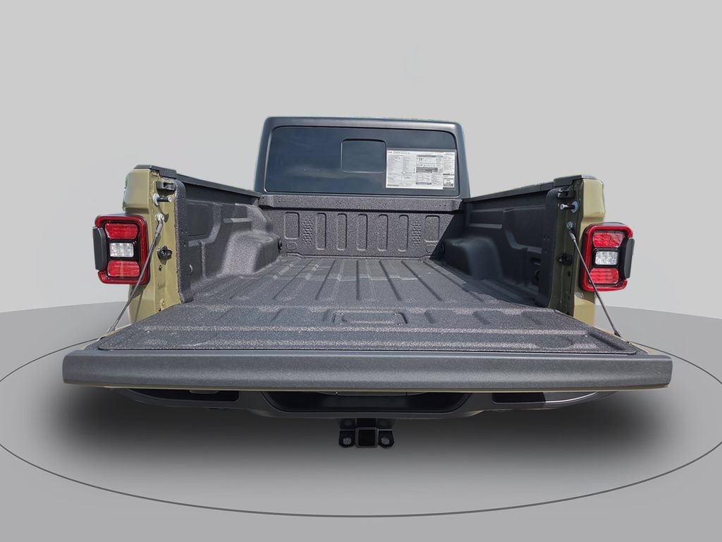 New 2026 Jeep Gladiator Willys AWD/4WD image 15