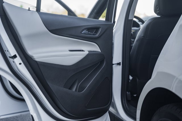 Used 2021 Chevrolet Equinox Premier image 39