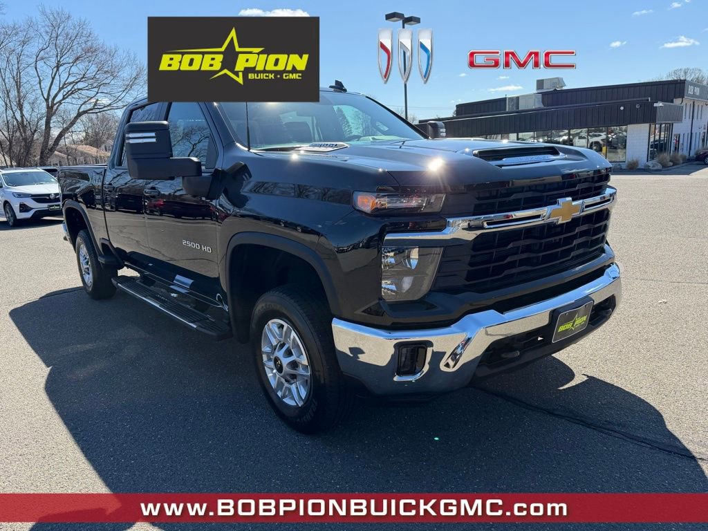 Used 2025 Chevrolet Silverado 2500 LT w/ Convenience Package image 6