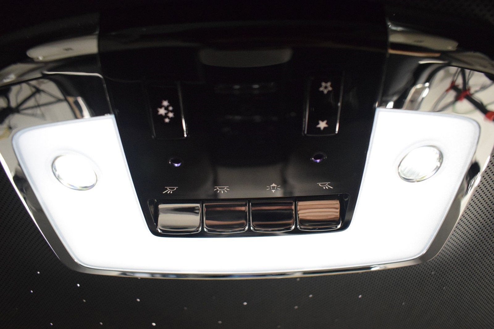 New 2024 Rolls-Royce Spectre w/ Spectre Launch Package image 23