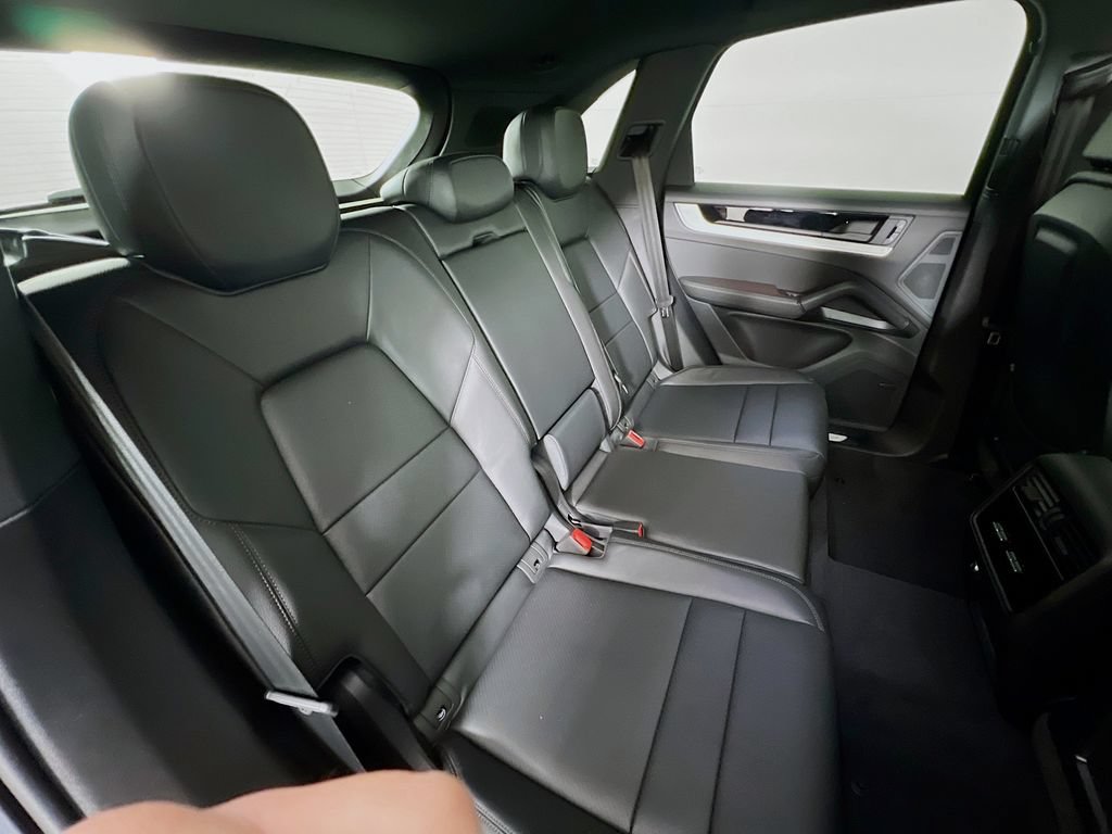 New 2026 Porsche Cayenne AWD/4WD image 29