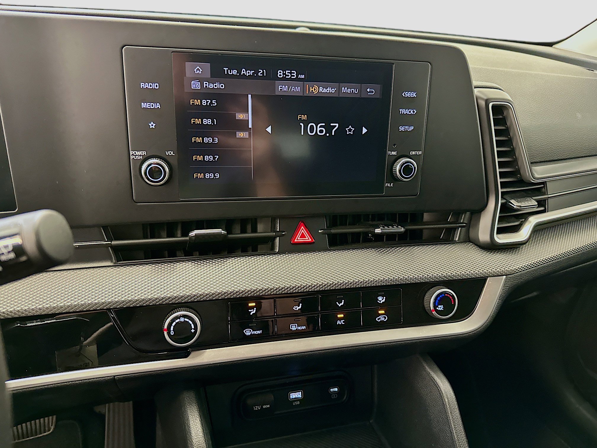 Used 2025 Kia Sportage LX AWD/4WD image 25