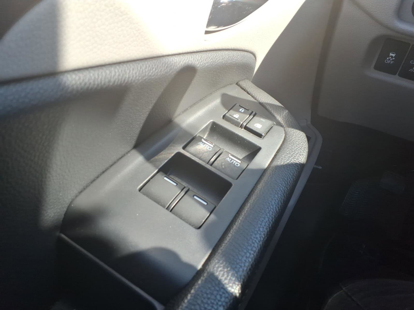 Used 2017 Honda Ridgeline RTL-T image 27