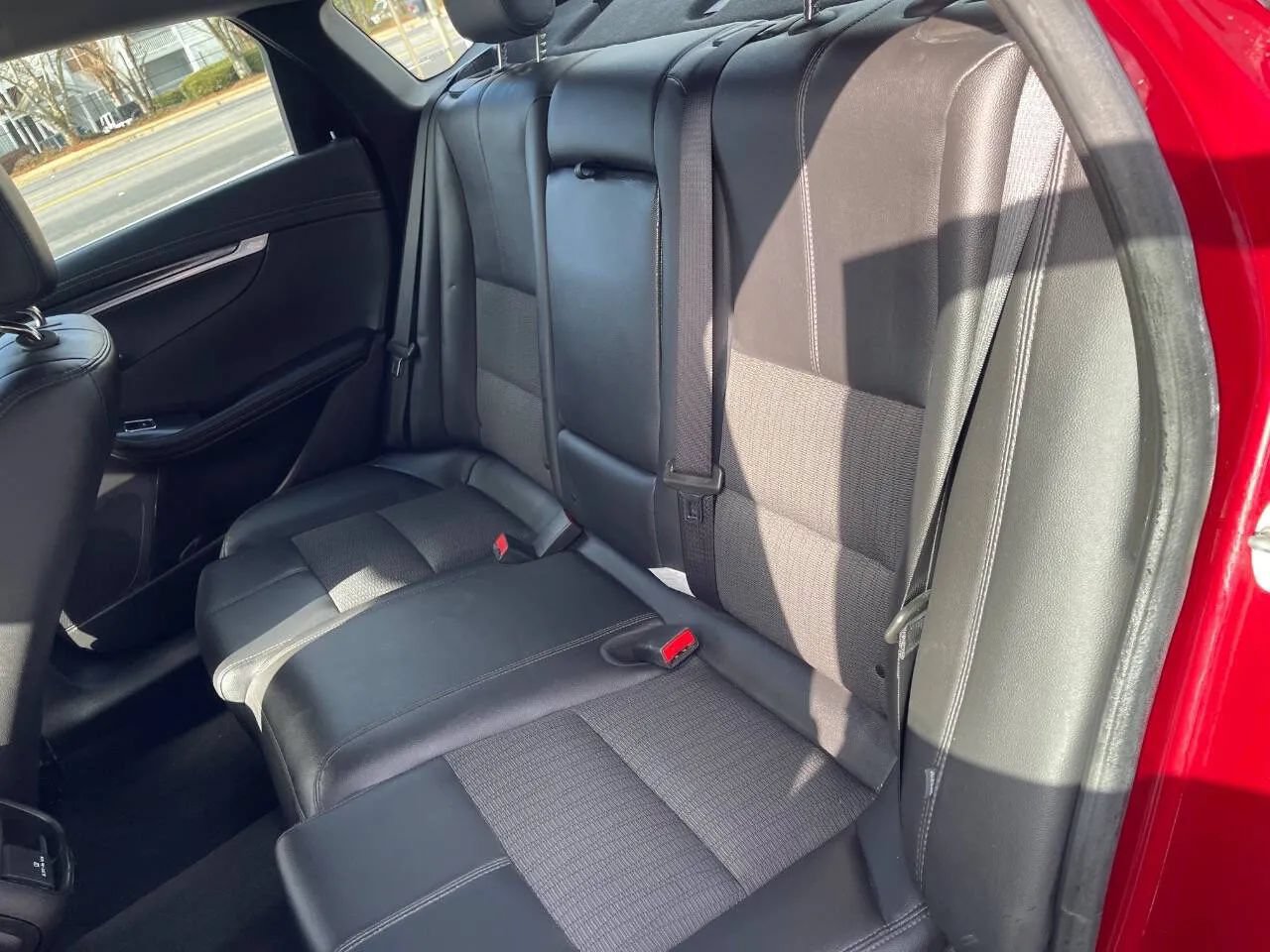 Used 2020 Chevrolet Impala LT w/ LT Convenience Package FWD image 24