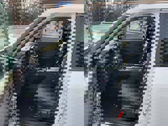 Used 2022 Nissan Rogue S image 12