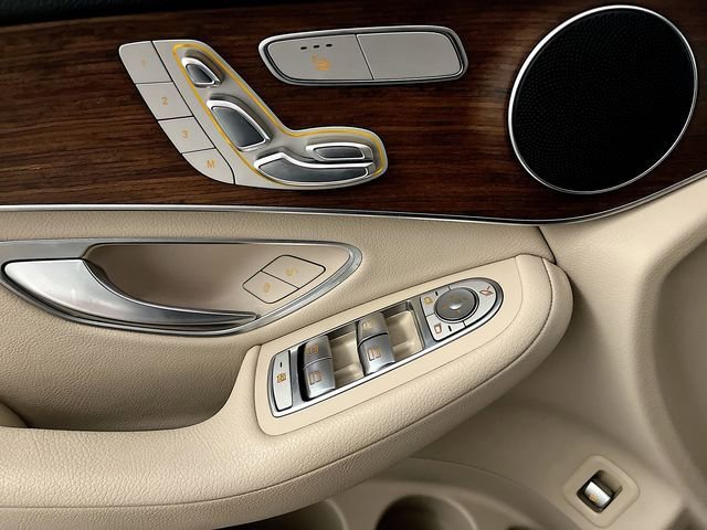 Used 2022 Mercedes-Benz GLC 300 GLC 300 image 15