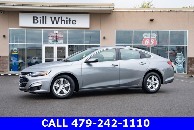 Used 2024 Chevrolet Malibu LT