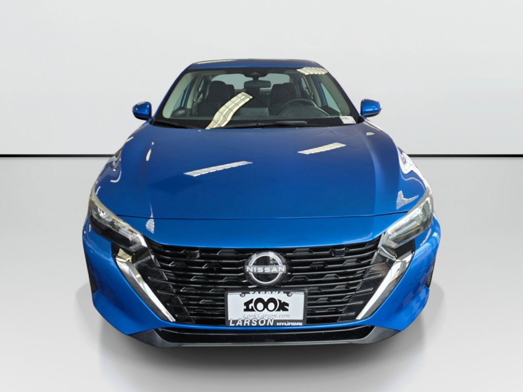 Used 2024 Nissan Sentra SV FWD image 8