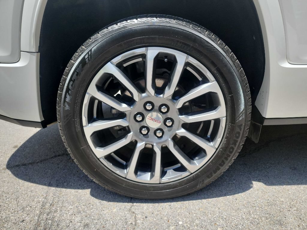 Used 2021 GMC Acadia Denali AWD/4WD image 12