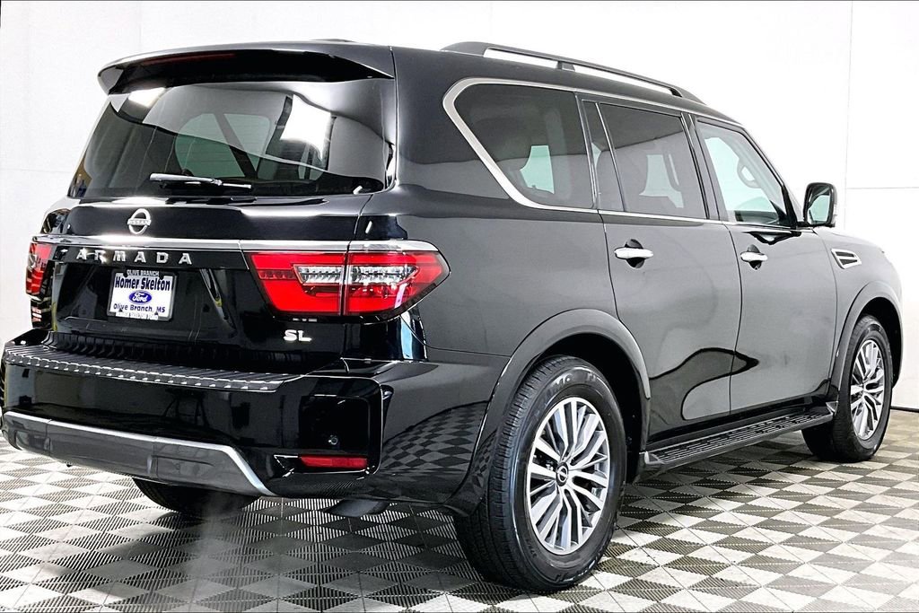 Used 2023 Nissan Armada SL w/ Captain's Chairs Package image 12