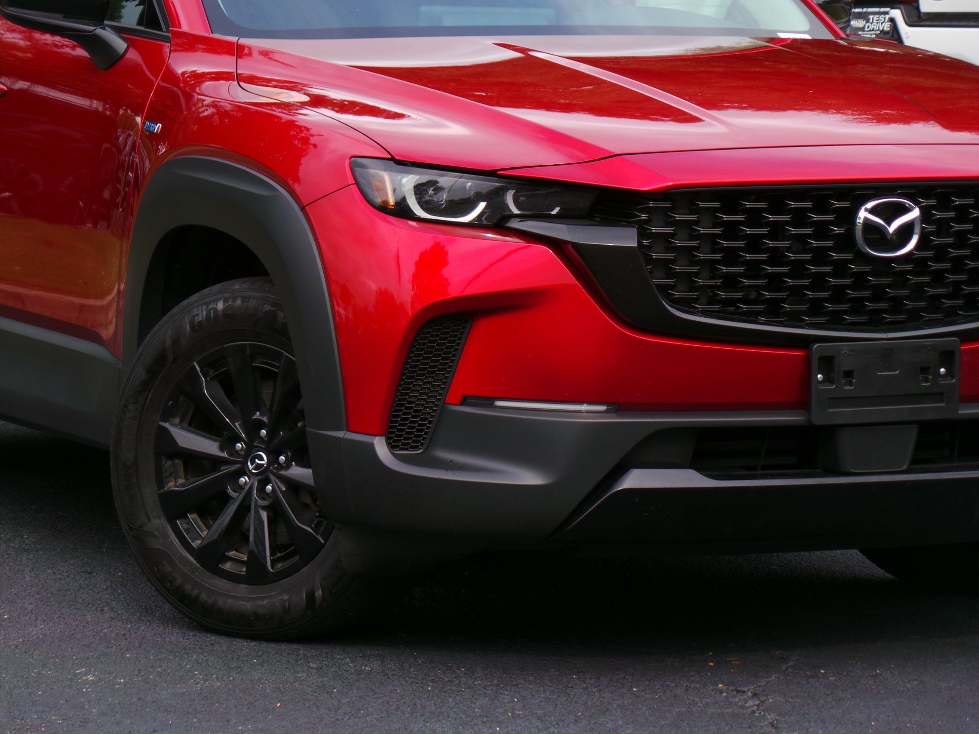 Certified 2025 MAZDA CX-50 AWD 2.5 Hybrid w/ Premium Pkg image 26