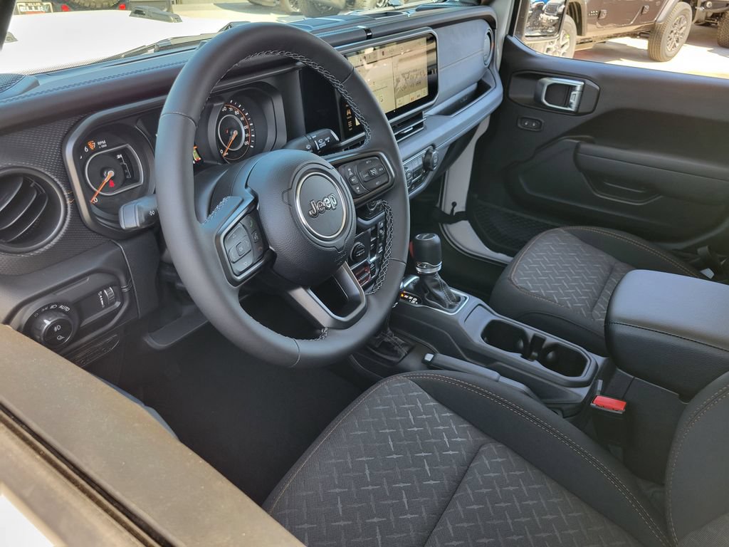 New 2026 Jeep Gladiator Mojave AWD/4WD image 3
