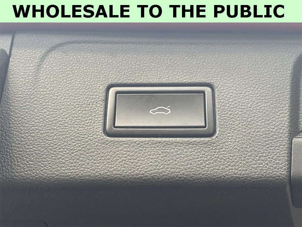 Used 2018 Volkswagen Atlas SE image 17