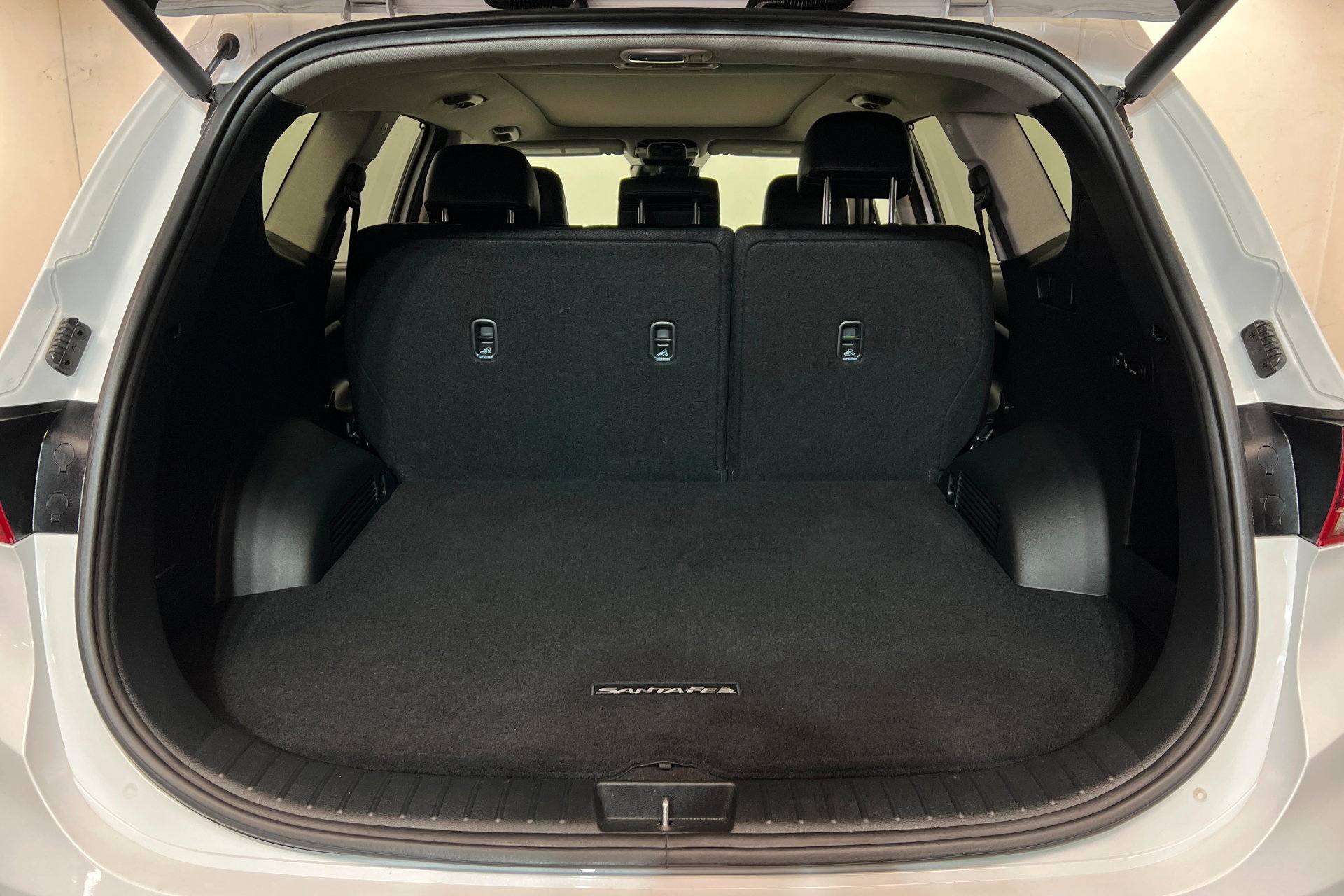 Used 2022 Hyundai Santa Fe Limited AWD/4WD image 22