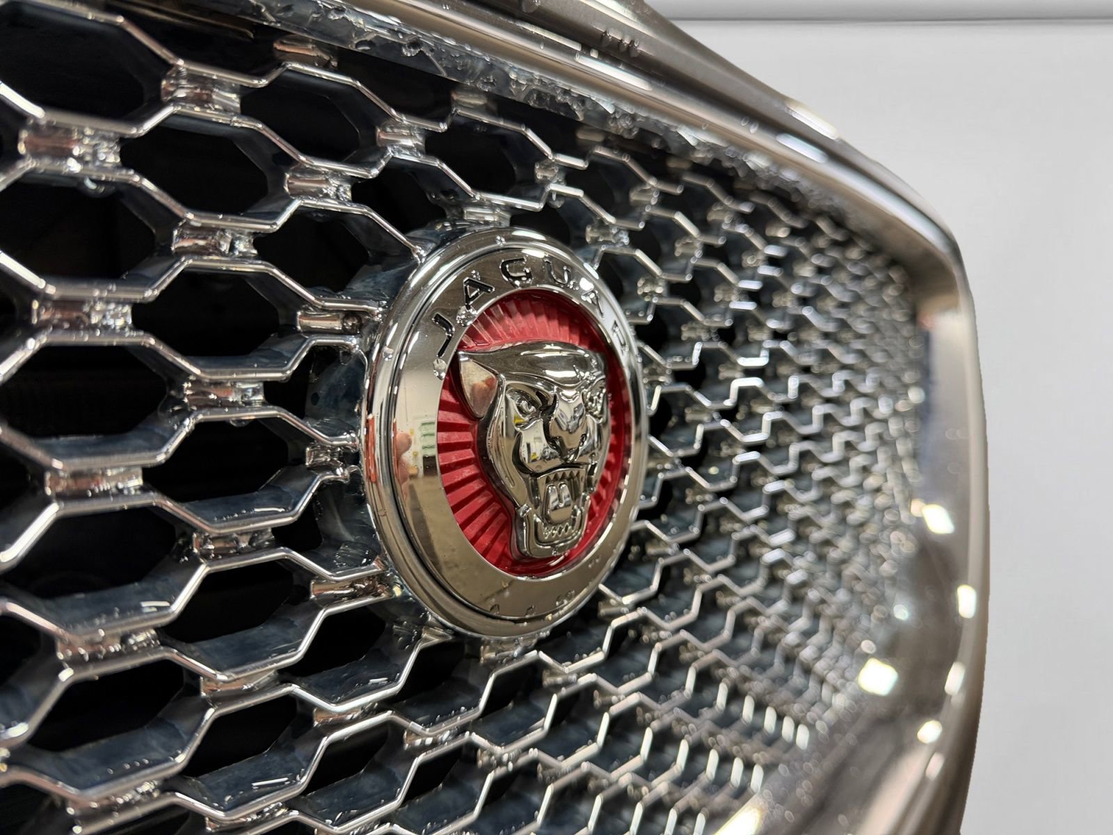 Used 2017 Jaguar XJ L Portfolio AWD/4WD image 11