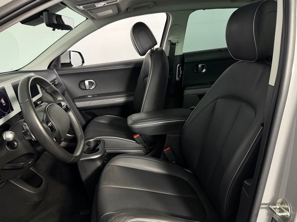 Used 2024 Hyundai Ioniq 5 Limited image 24